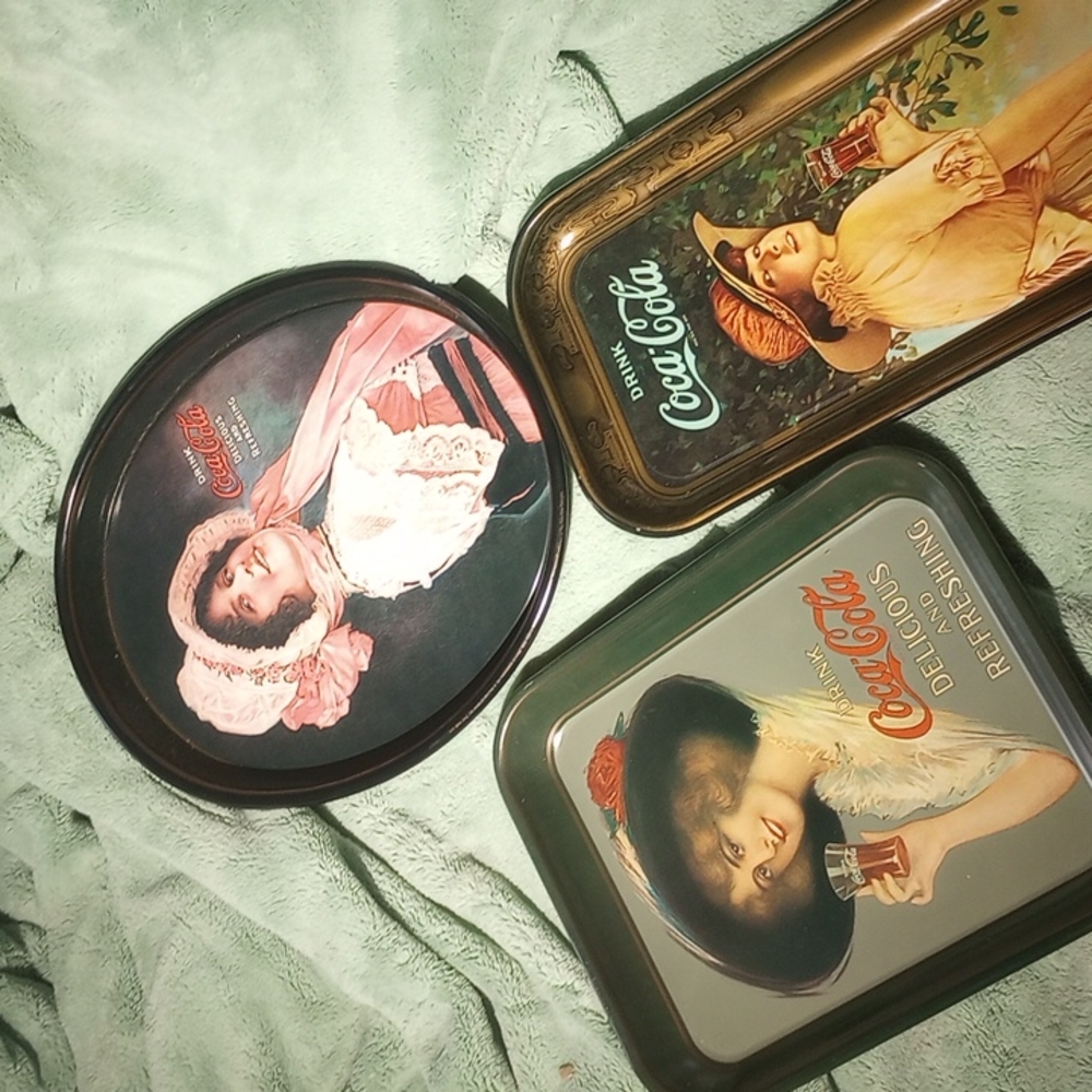 3 coca-cola memorable trays